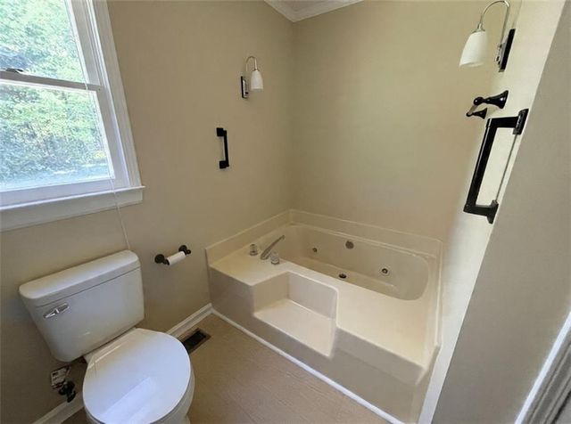 31 Williamsburg Drive NW, Rome, GA 30165
