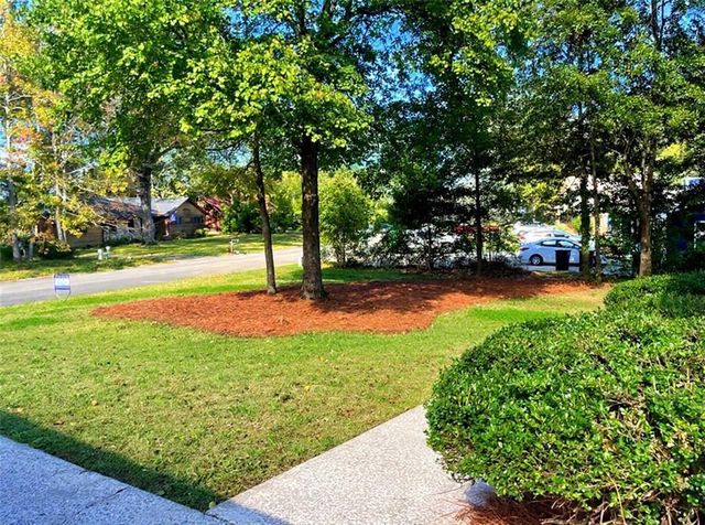 31 Williamsburg Drive NW, Rome, GA 30165