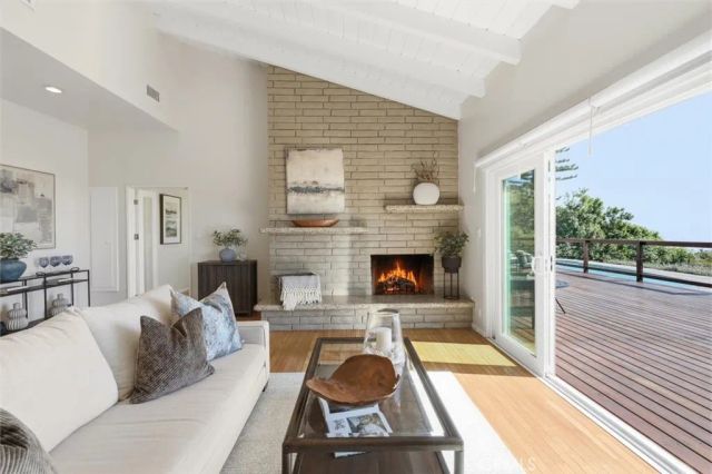 24 Coveview Drive, Rancho Palos Verdes, CA 90275