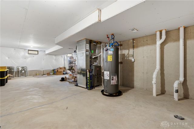 4255 Forestedge Street, Tipp City, OH 45371