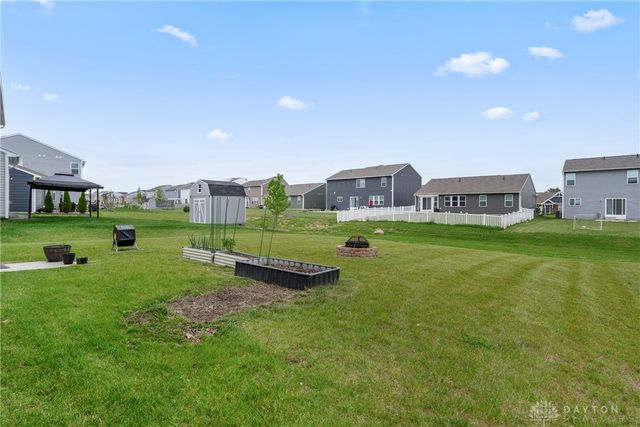 4255 Forestedge Street, Tipp City, OH 45371