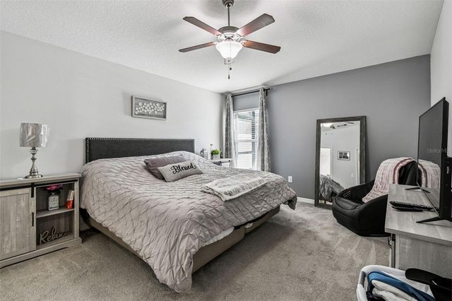 8439 HUNTERS FORK LOOP, Ruskin, FL 33573