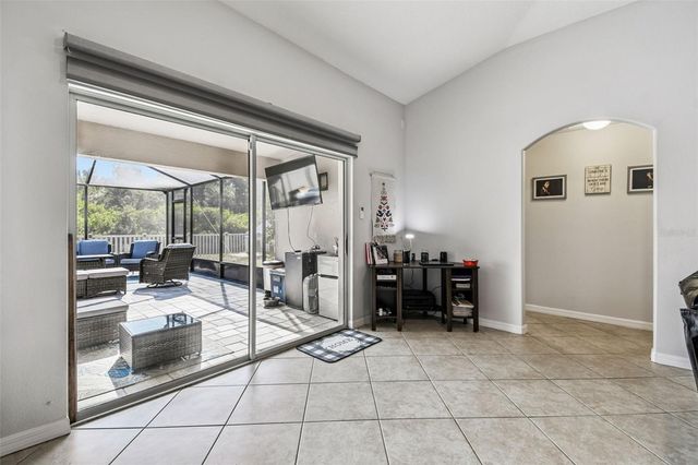 8439 HUNTERS FORK LOOP, Ruskin, FL 33573