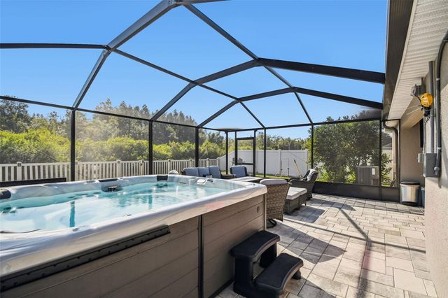 8439 HUNTERS FORK LOOP, Ruskin, FL 33573