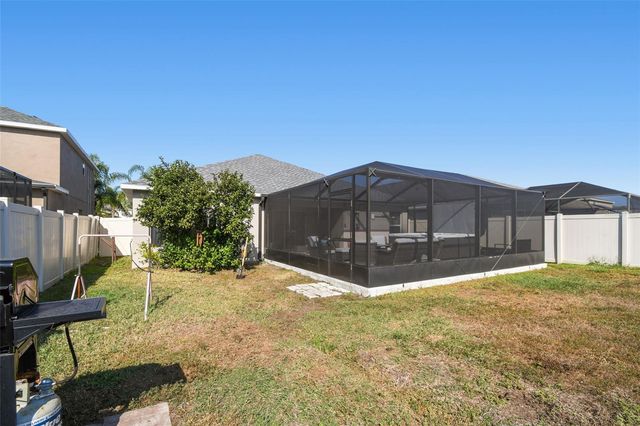 8439 HUNTERS FORK LOOP, Ruskin, FL 33573