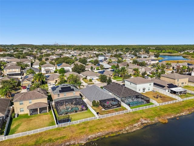 8439 HUNTERS FORK LOOP, Ruskin, FL 33573