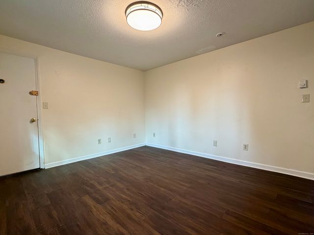 21 Weybosset Street 3, New Haven, CT 06513