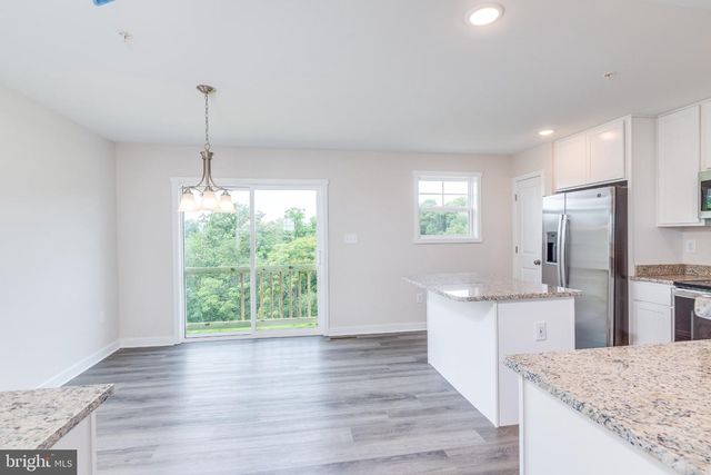 97 MOSES DR, Martinsburg, WV 25405