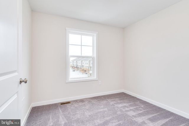 97 MOSES DR, Martinsburg, WV 25405