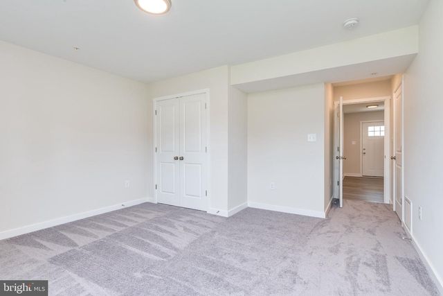 97 MOSES DR, Martinsburg, WV 25405