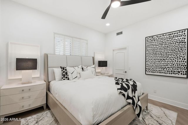 10651 E CACTUS Road, Scottsdale, AZ 85259