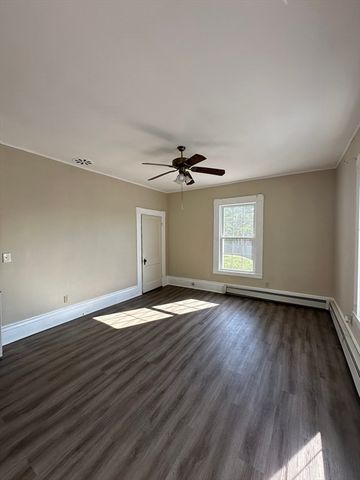 9 Buxton Court 9, Andover, MA 01810
