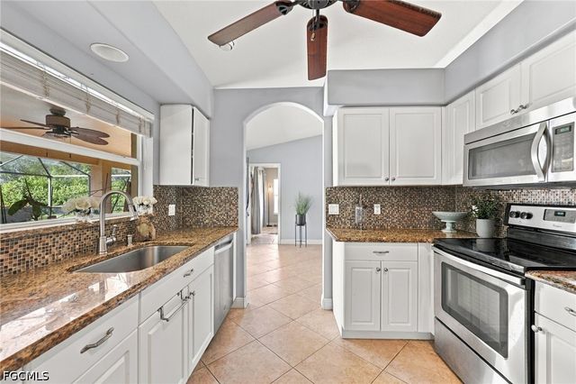 4206 NW 20th TER, Cape Coral, FL 33993