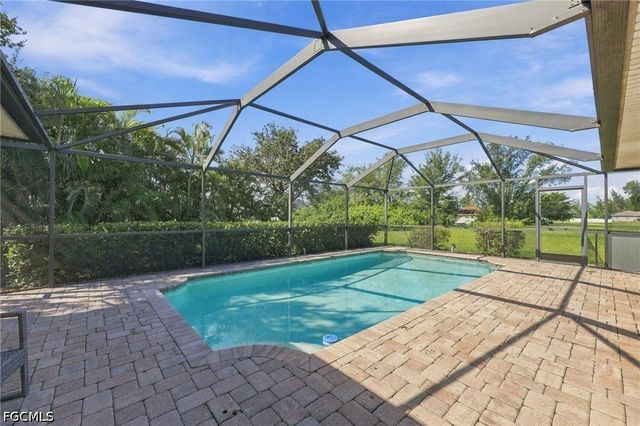 4206 NW 20th TER, Cape Coral, FL 33993