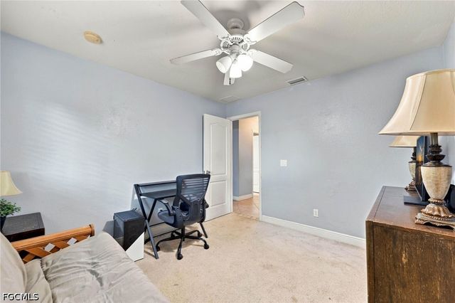 4206 NW 20th TER, Cape Coral, FL 33993