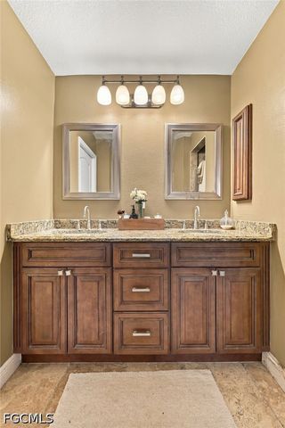4206 NW 20th TER, Cape Coral, FL 33993