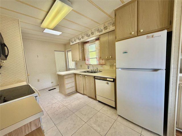 106 JASMINE TRAIL, Leesburg, FL 34748
