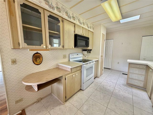 106 JASMINE TRAIL, Leesburg, FL 34748