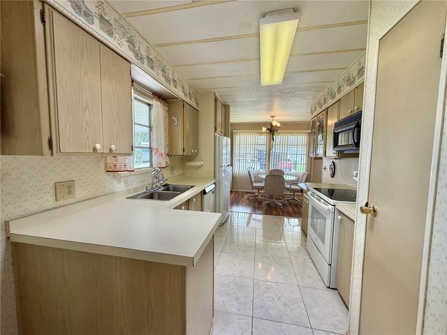 106 JASMINE TRAIL, Leesburg, FL 34748