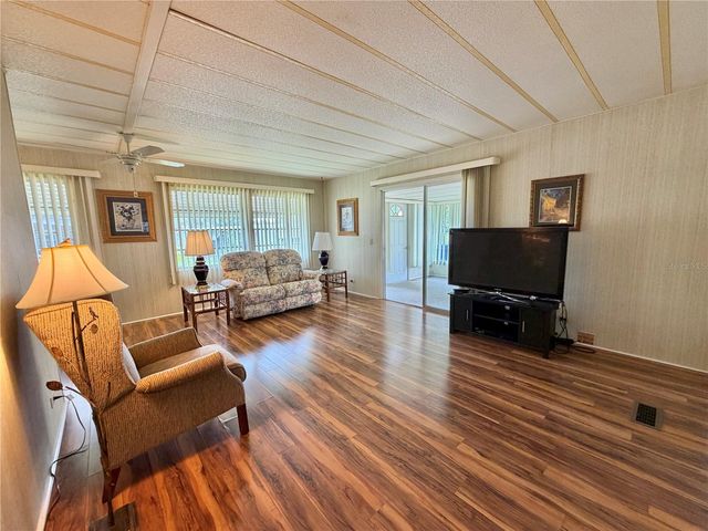 106 JASMINE TRAIL, Leesburg, FL 34748