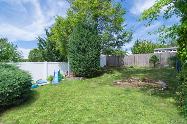 196 N Kensico Avenue, White Plains, NY 10604