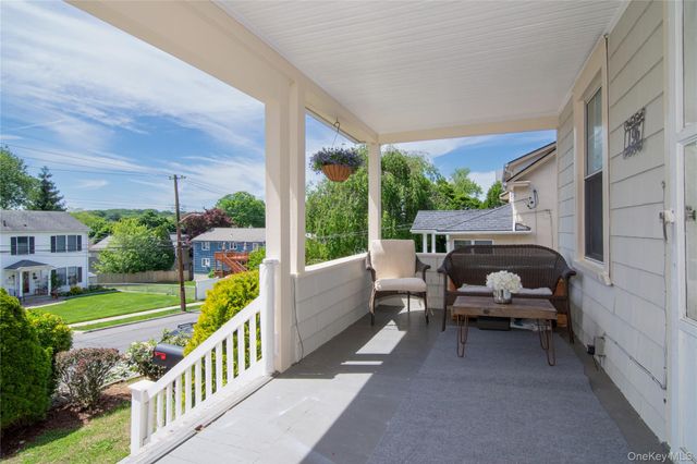 196 N Kensico Avenue, White Plains, NY 10604