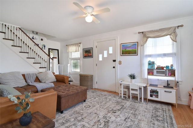 196 N Kensico Avenue, White Plains, NY 10604