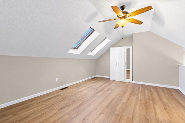 10 Eugene St 10, Lowell, MA 01852