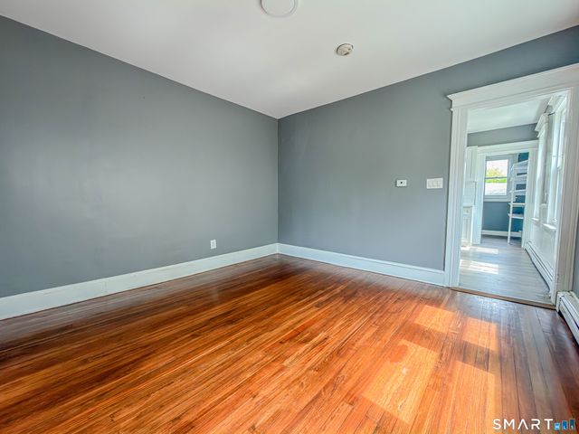 15 Elmwood Avenue 3, Bridgeport, CT 06605