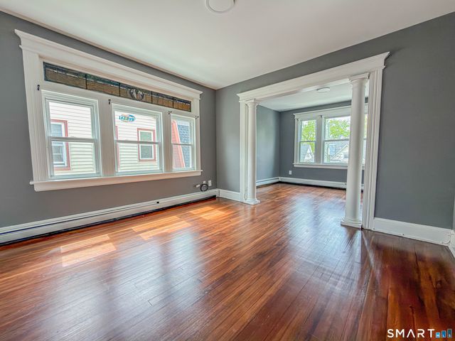 15 Elmwood Avenue 3, Bridgeport, CT 06605