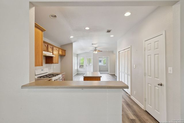 5503 FORRESTER LN, San Antonio, TX 78247