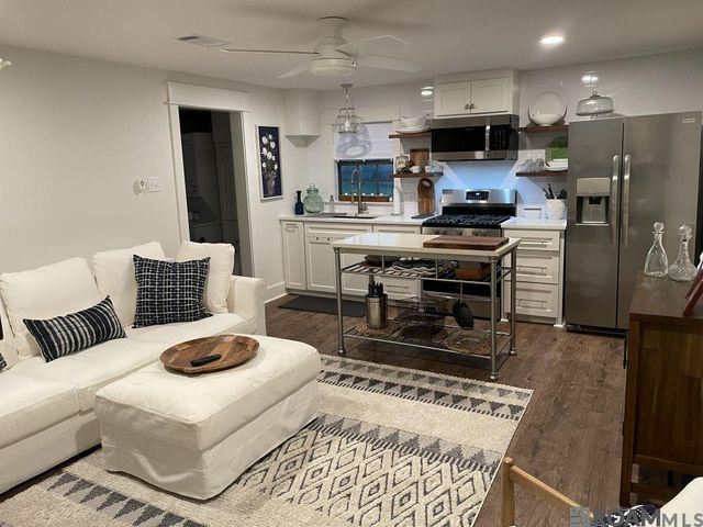 986 Napoleon, New Roads, LA 70760