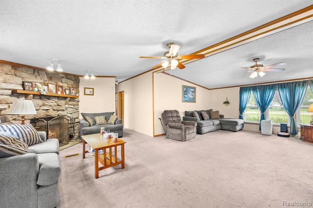 19074 Sumpter Road, Belleville, MI 48111