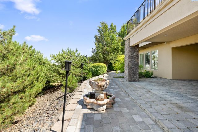 4002 W 43rd Avenue, Kennewick, WA 99337