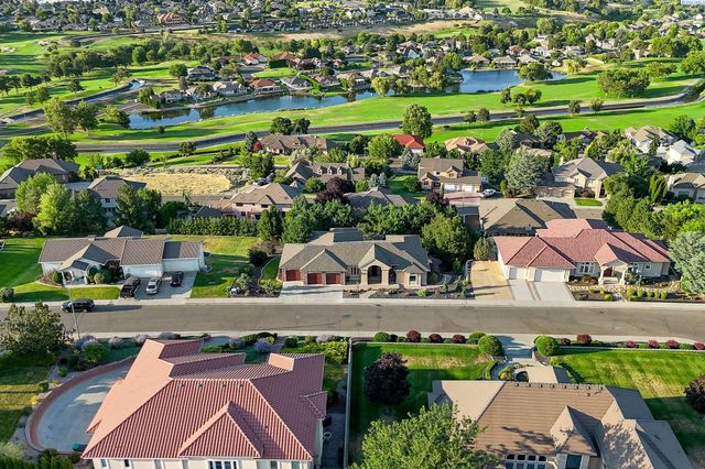 4002 W 43rd Avenue, Kennewick, WA 99337