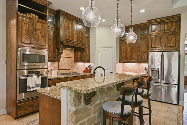 3329 Fiddlers Green, Bryan, TX 77808