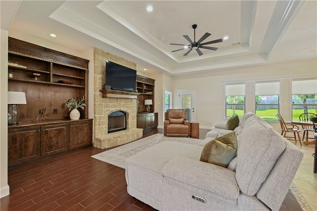3329 Fiddlers Green, Bryan, TX 77808