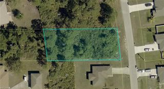 416 Palmyra AVE, Lehigh Acres, FL 33974