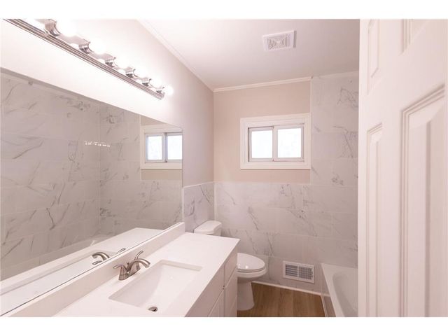 118 13th Ave South, South Saint Paul, MN 55075