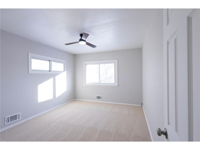 118 13th Ave South, South Saint Paul, MN 55075