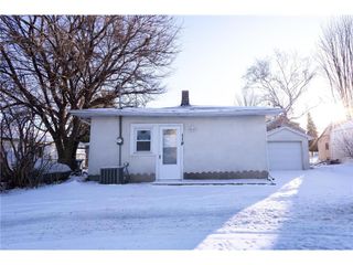 118 13th Ave South, South Saint Paul, MN 55075