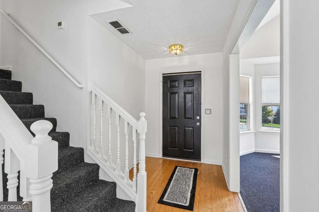 4031 Robin Circle, Atlanta, GA 30349 — photo 2