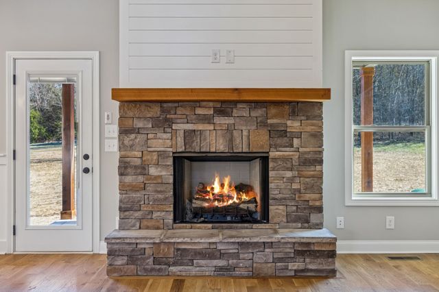 13781 Cainsville Rd, Lebanon, TN 37090