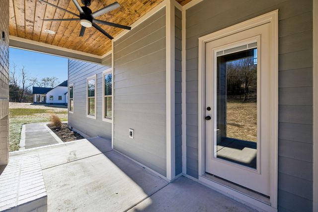 13781 Cainsville Rd, Lebanon, TN 37090