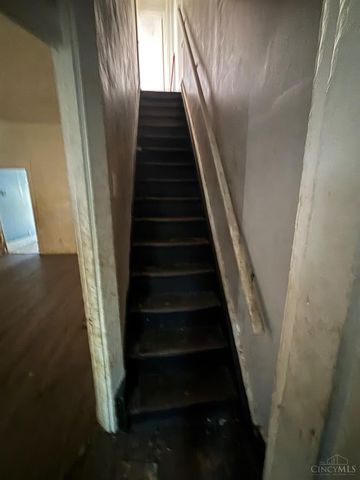 3836 Llewellyn Avenue, Cincinnati, OH 45223