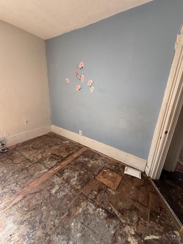 3836 Llewellyn Avenue, Cincinnati, OH 45223