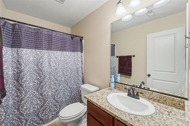 405 NE Fox Run Trail, Waukee, IA 50263