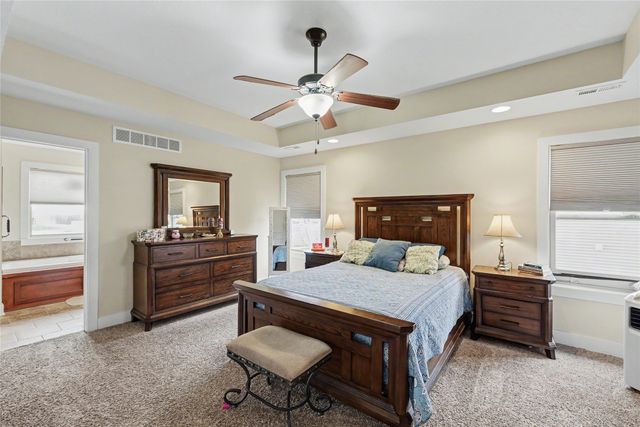 405 NE Fox Run Trail, Waukee, IA 50263