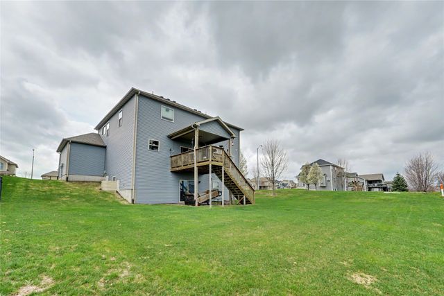 405 NE Fox Run Trail, Waukee, IA 50263