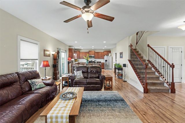 405 NE Fox Run Trail, Waukee, IA 50263